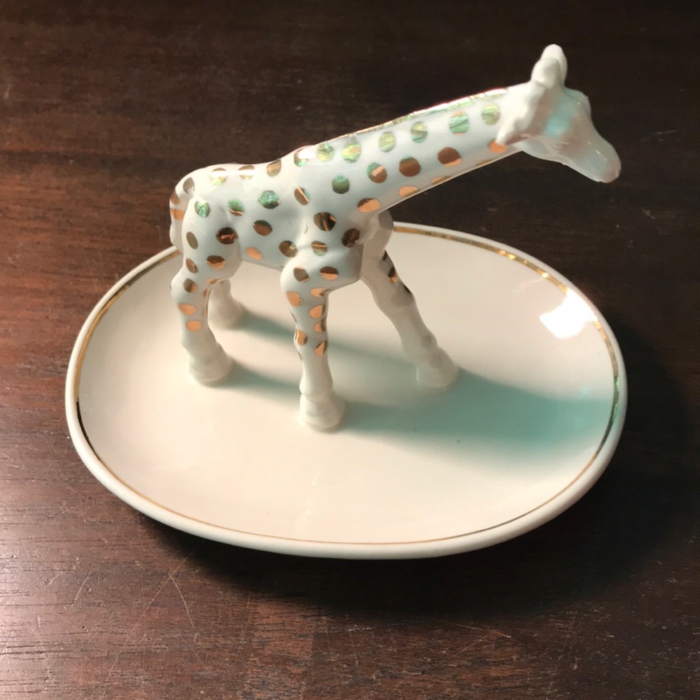 ceramic anthropologie giraffe ring holder